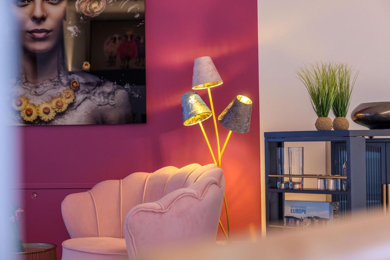 Luxus Wellness Loft - 245Qm - Designwohnen Im Zentrum Гютерсло Екстер'єр фото